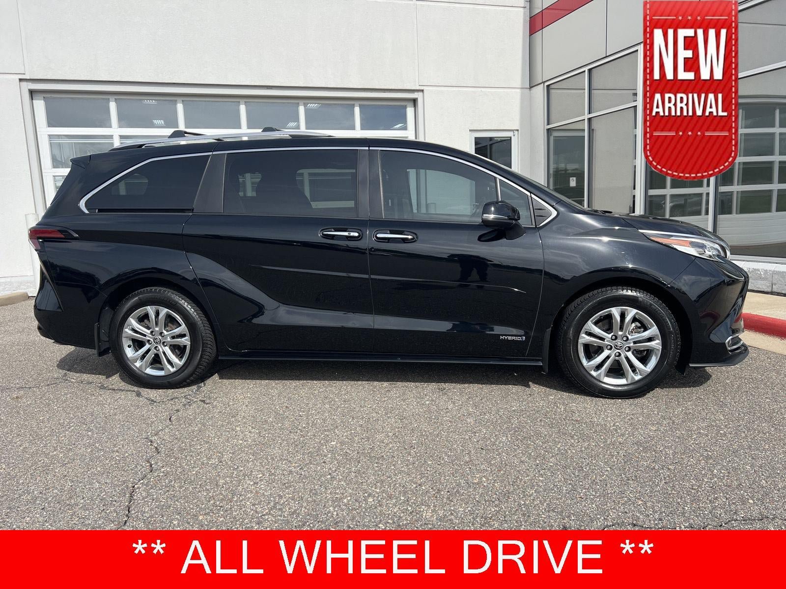Used 2021 Toyota Sienna Platinum w/ Protection Package (TMS) AWD/4WD image 1