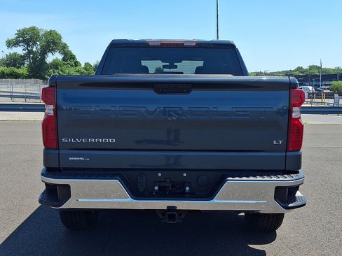 Used 2021 Chevrolet Silverado 1500 LT AWD/4WD image 5