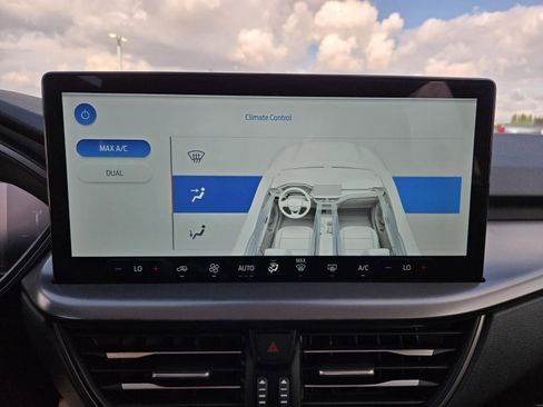 Used 2025 Ford Escape Active w/ Tech Pack #1 image 11