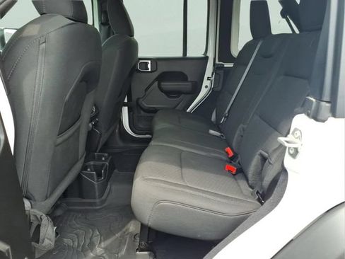 Used 2022 Jeep Wrangler Unlimited Sport AWD/4WD image 21