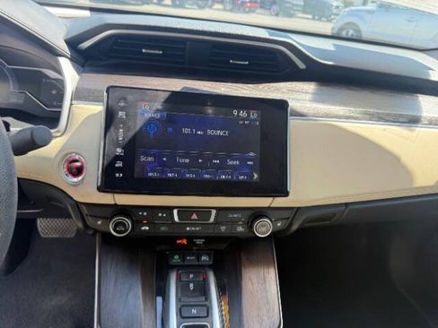 Used 2019 Honda Clarity Plug-In Hybrid image 14