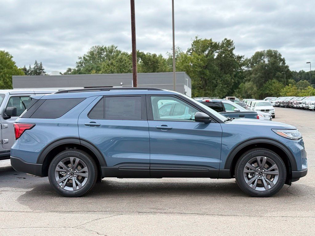 New 2027 Ford Explorer Active w/ Active Comfort Package AWD/4WD image 33