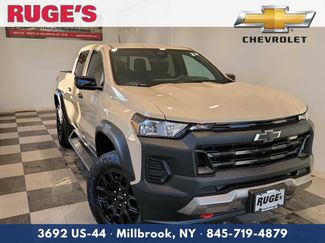 Used 2023 Chevrolet Colorado Trail Boss w/ Technology Package video 1