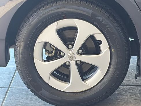 Used 2015 Toyota Prius Two FWD image 8