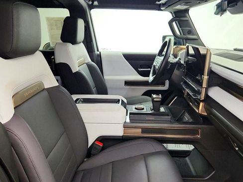 Used 2025 GMC Hummer EV 2X AWD/4WD image 24