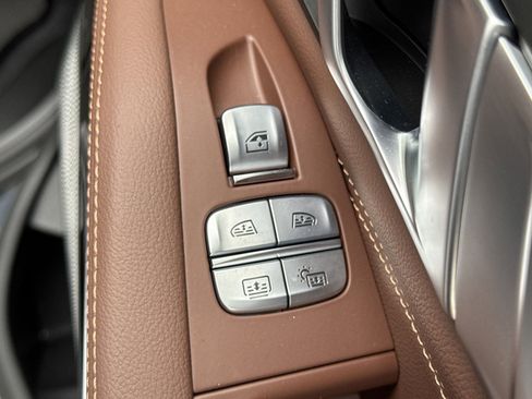 Used 2020 BMW X7 xDrive50i w/ Cold Weather Package image 51