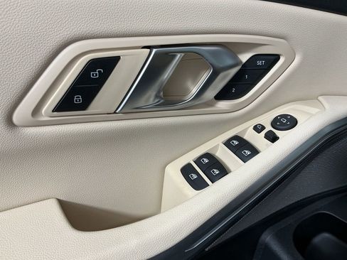 New 2026 BMW 330i Sedan w/ M Sport Package image 21