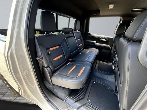 New 2026 GMC Sierra 1500 AT4 w/ AT4 Premium Package AWD/4WD image 10