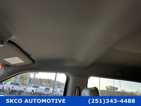 Used 2018 Ford F150 Lariat w/ Equipment Group 502A Luxury image 26