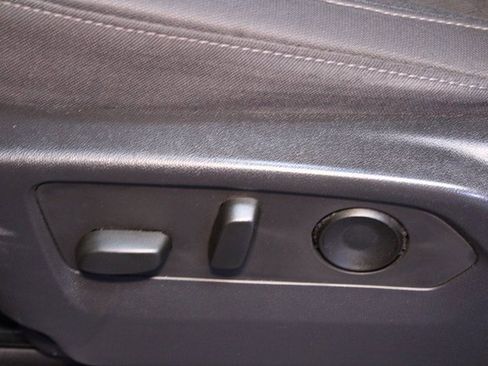 Used 2023 Chevrolet Silverado 1500 LT Trail Boss image 17