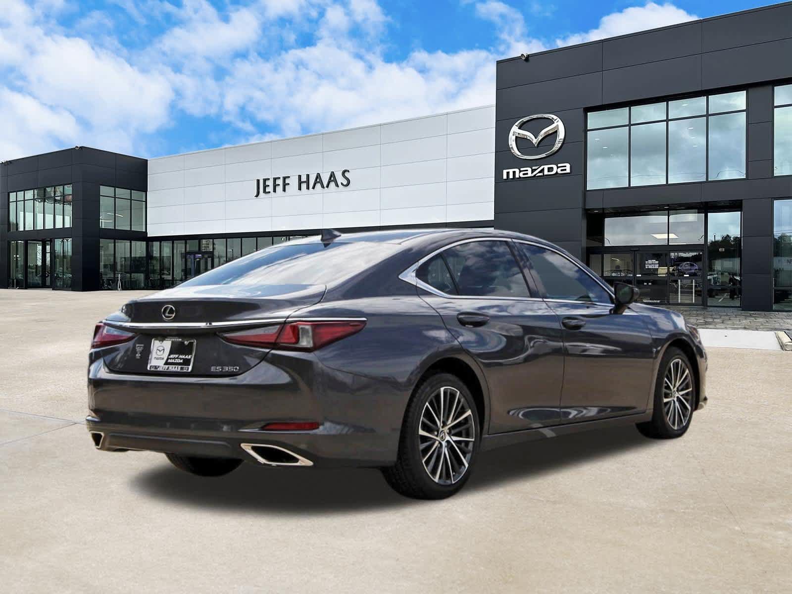 Used 2022 Lexus ES 350 w/ Premium Package FWD image 3