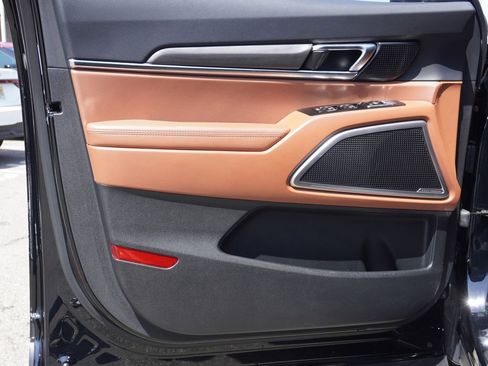 Used 2025 Kia Telluride EX X-Line image 25