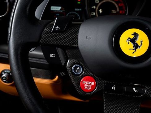 Certified 2020 Ferrari F8 Tributo RWD image 30