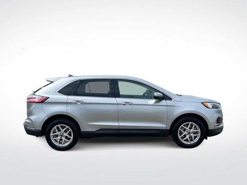 Used 2023 Ford Edge SEL w/ Convenience Package AWD/4WD image 9