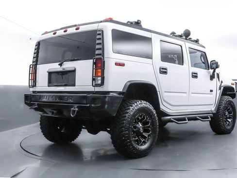 Used 2003 HUMMER H2 Luxury w/ Preferred Equipment Group image 23