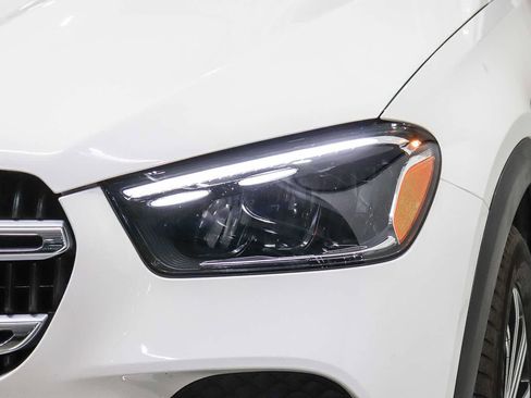Used 2025 Mercedes-Benz GLE 350 4MATIC image 7