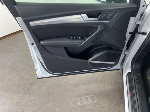 Certified 2023 Audi Q5 2.0T Premium Plus w/ Premium Plus Package image 20