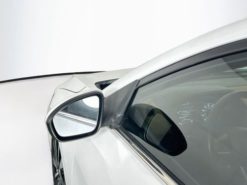 Used 2023 Nissan Sentra SV w/ SV Premium Package FWD image 16