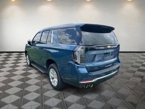 Used 2025 Chevrolet Tahoe Premier AWD/4WD image 3