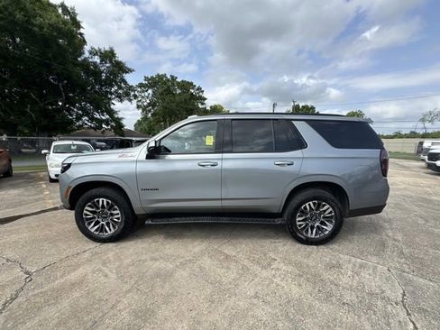 Used 2025 Chevrolet Tahoe Z71 AWD/4WD image 18