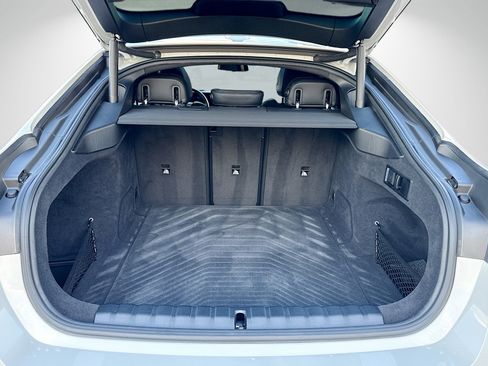 Used 2023 BMW i4 eDrive35 image 11