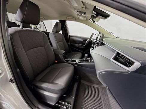 Certified 2025 Toyota Corolla LE image 24