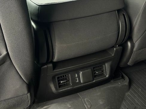 Used 2024 Chevrolet Silverado 1500 LT Trail Boss w/ Protection Package image 26