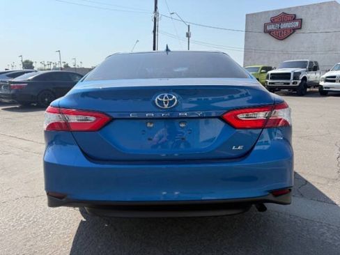 Used 2020 Toyota Camry LE w/ Carpet Mat Package FWD image 4