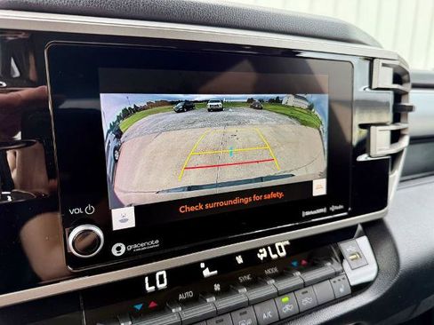 Used 2023 Toyota Tundra SR5 w/ SR5 Premium Package AWD/4WD image 28