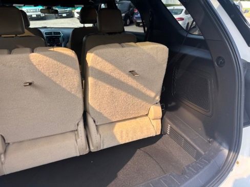 Used 2016 Ford Explorer Limited w/ Equipment Group 301A image 48