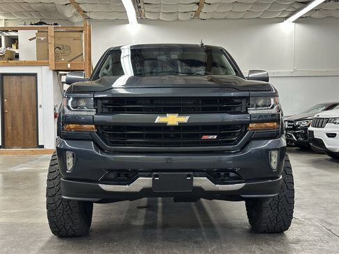 Used 2017 Chevrolet Silverado 1500 LT w/ All Star Edition AWD/4WD image 8