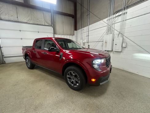 Used 2025 Ford Maverick XLT w/ XLT Luxury Package FWD image 4