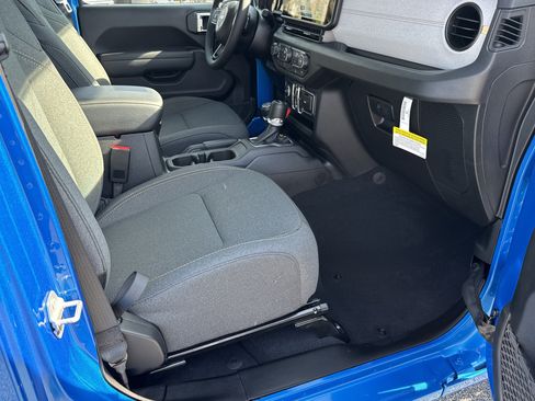 New 2026 Jeep Wrangler Sport S AWD/4WD image 18