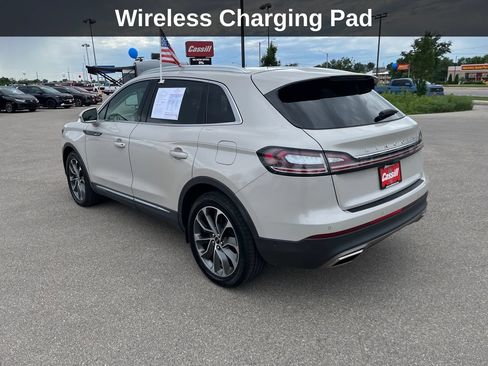 Used 2023 Lincoln Nautilus Reserve w/ Equipment Group 201A AWD/4WD image 3