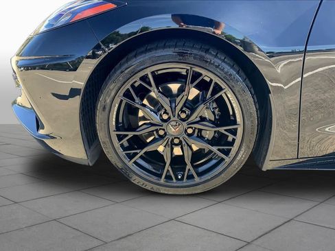 Used 2025 Chevrolet Corvette Stingray Coupe w/ Battery Protection Package RWD image 9