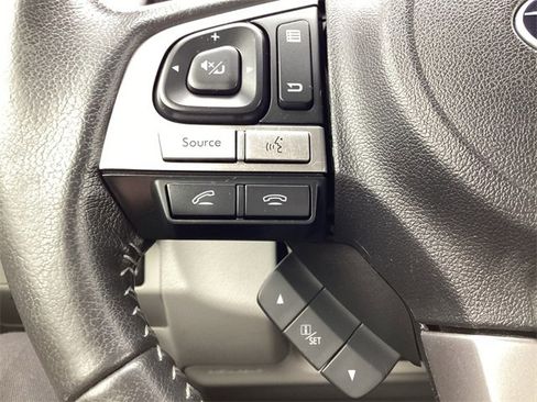 Used 2017 Subaru Forester 2.5i Limited w/ Protection Package #2 image 19