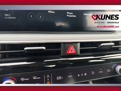 Used 2025 Kia K5 LXS image 28