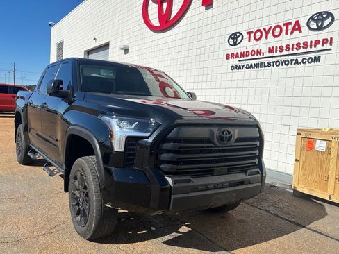 Used 2024 Toyota Tundra SR5 image 3