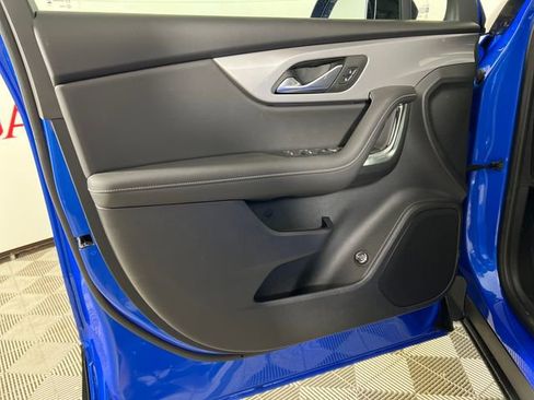 New 2026 Chevrolet Blazer LT w/ Convenience Package FWD image 10