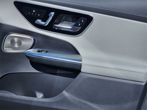 New 2026 Mercedes-Benz GLC 300 4MATIC image 17