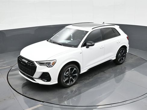 New 2025 Audi Q3 2.0T Premium Plus image 23