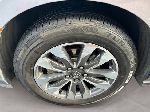 Used 2024 Honda Odyssey EX-L image 14