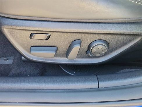 Used 2019 Genesis G70 3.3T Advanced w/ Sport Package image 12