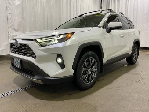 Used 2023 Toyota RAV4 Limited image 24