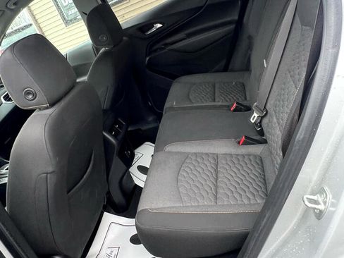 Used 2020 Chevrolet Equinox LT image 11