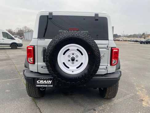 New 2026 Ford Bronco Heritage Edition image 6