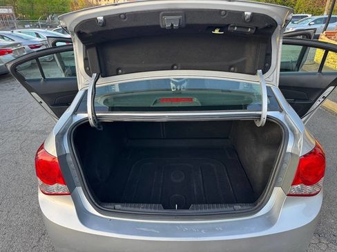 Used 2015 Chevrolet Cruze LT image 14