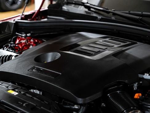 Used 2023 Land Rover Range Rover Velar R-Dynamic S image 53