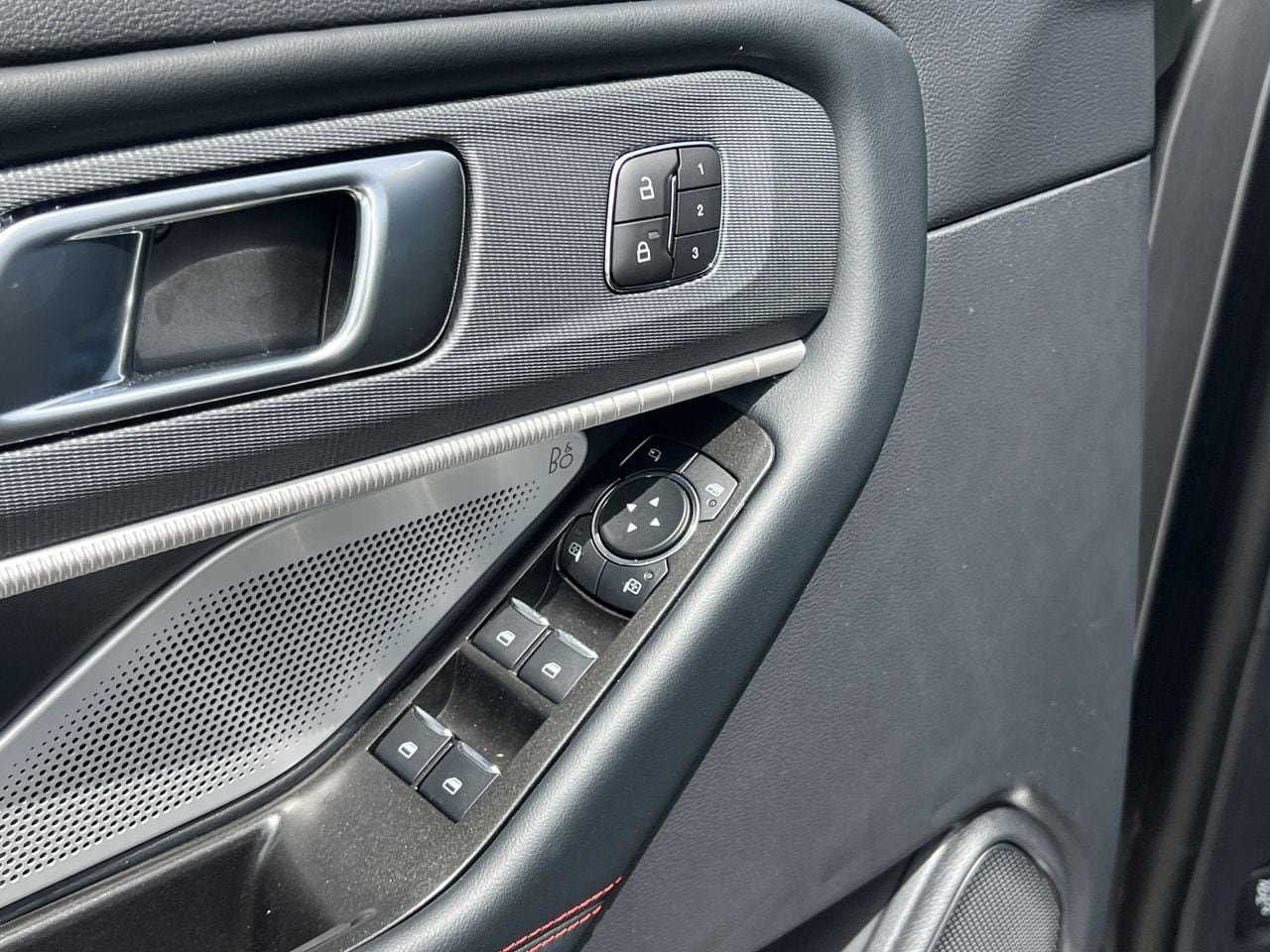 New 2026 Ford Explorer ST RWD image 17