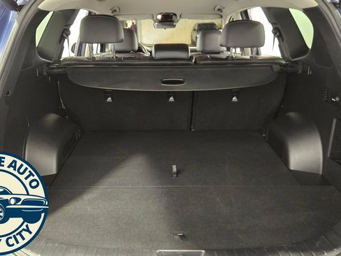 Used 2023 Hyundai Santa Fe XRT AWD/4WD image 32